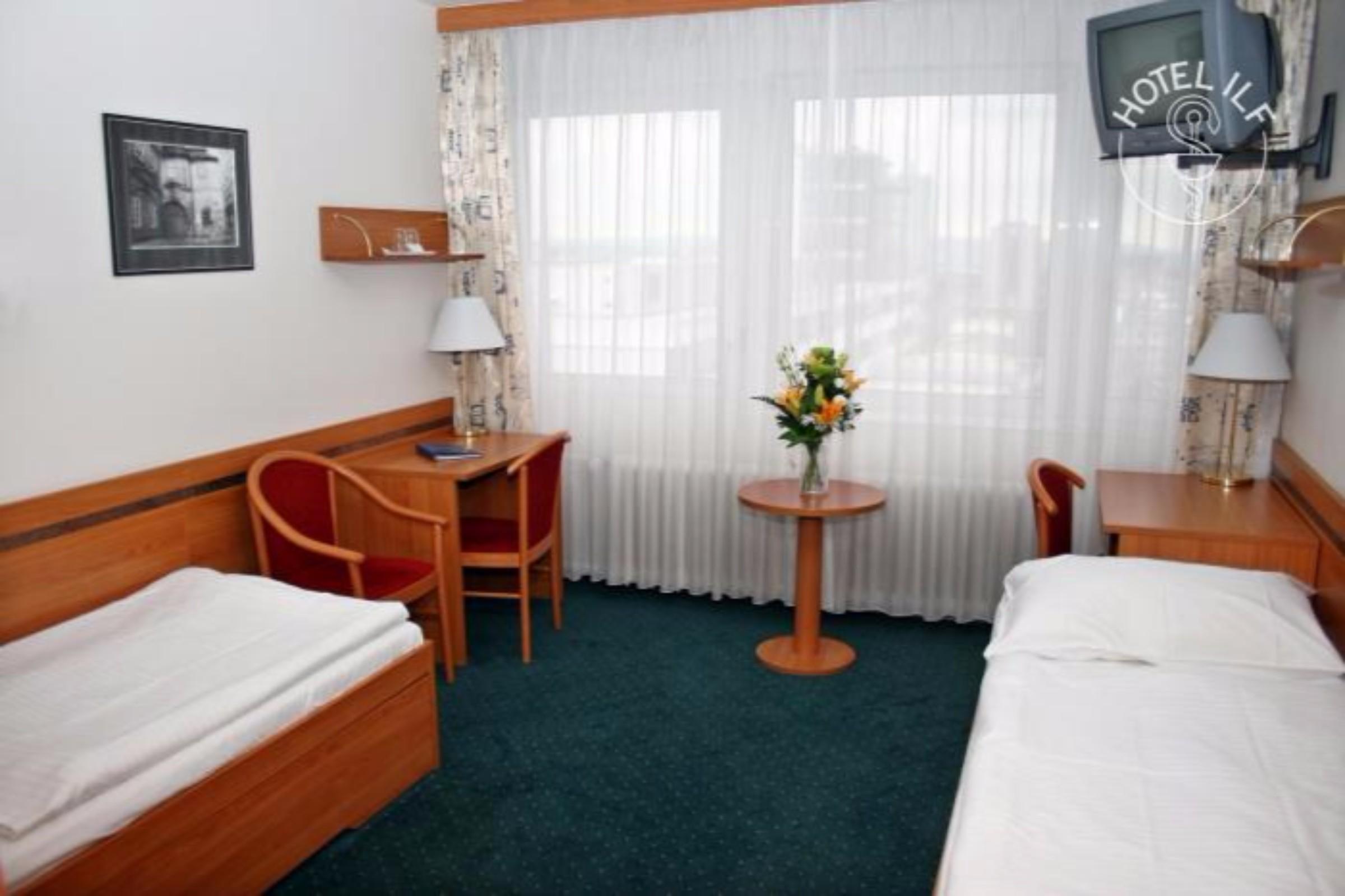Hotel Ilf Prague Exterior photo